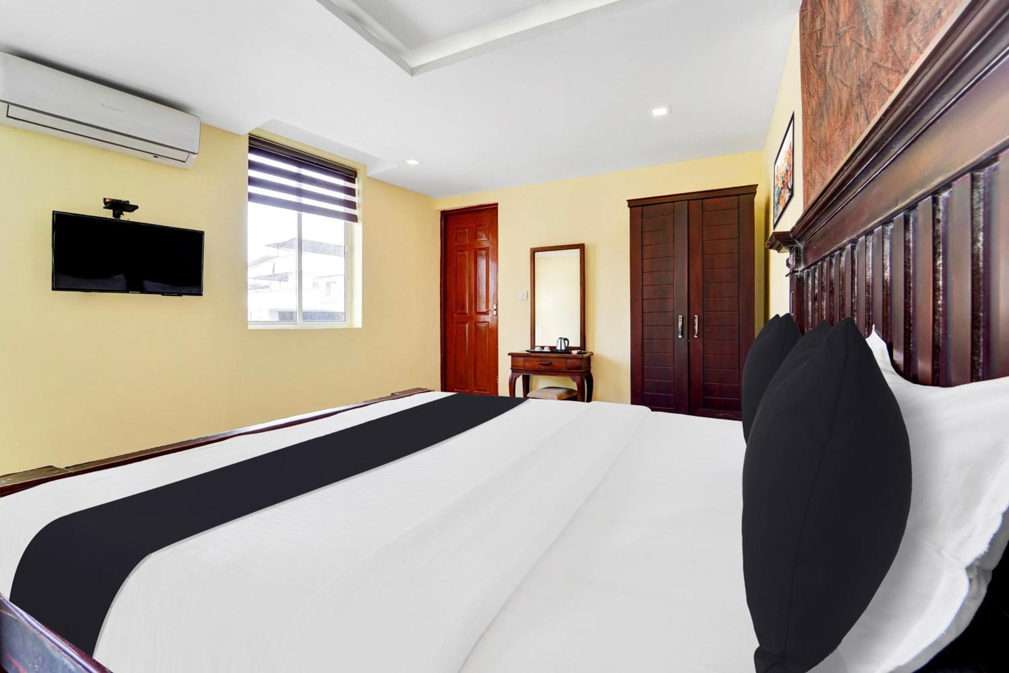 Super Townhouse Ernakulam North Hotel Kochi ภายนอก รูปภาพ